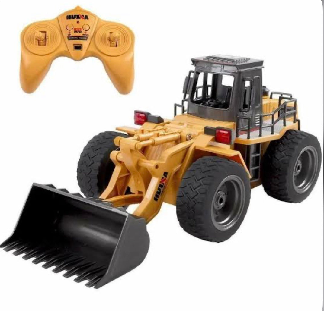 HUINA 2.4G 6CH RC BULLDOZER W/DIE CAST BUCKET